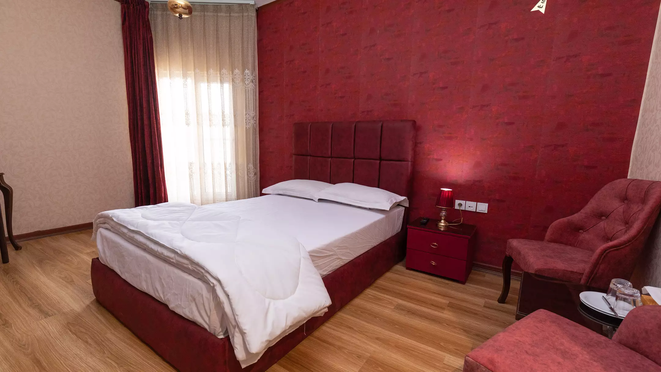 Alibaba https://cdn.alibaba.ir/ostorage/hotel-accommodation-images/674abecc10d0d5745be3d1e7_هتل دریا - اتاق دوتخته دبل (1).webp